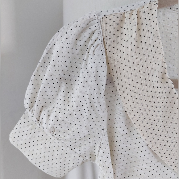 NWOT Pins & Needles Polka-dot Shirt - Picture 8 of 8